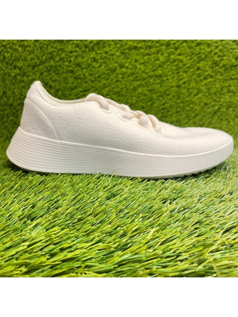 Allbirds Wool Runner 2 Womens Size 8.5 Natural White Athletic Shoes Sneakers